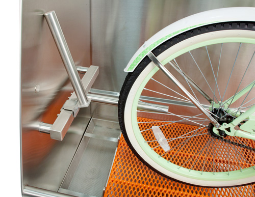 Bike wash wheel retaining